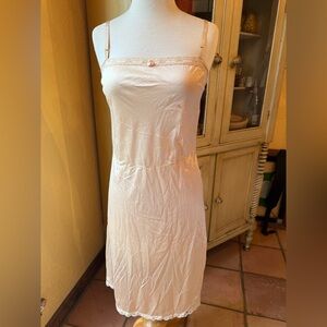 Maidenform Vintage Full Slip